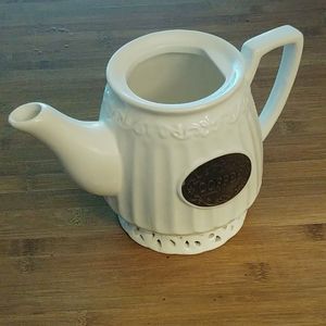 Cute Tommy Hilfiger Tea Pot